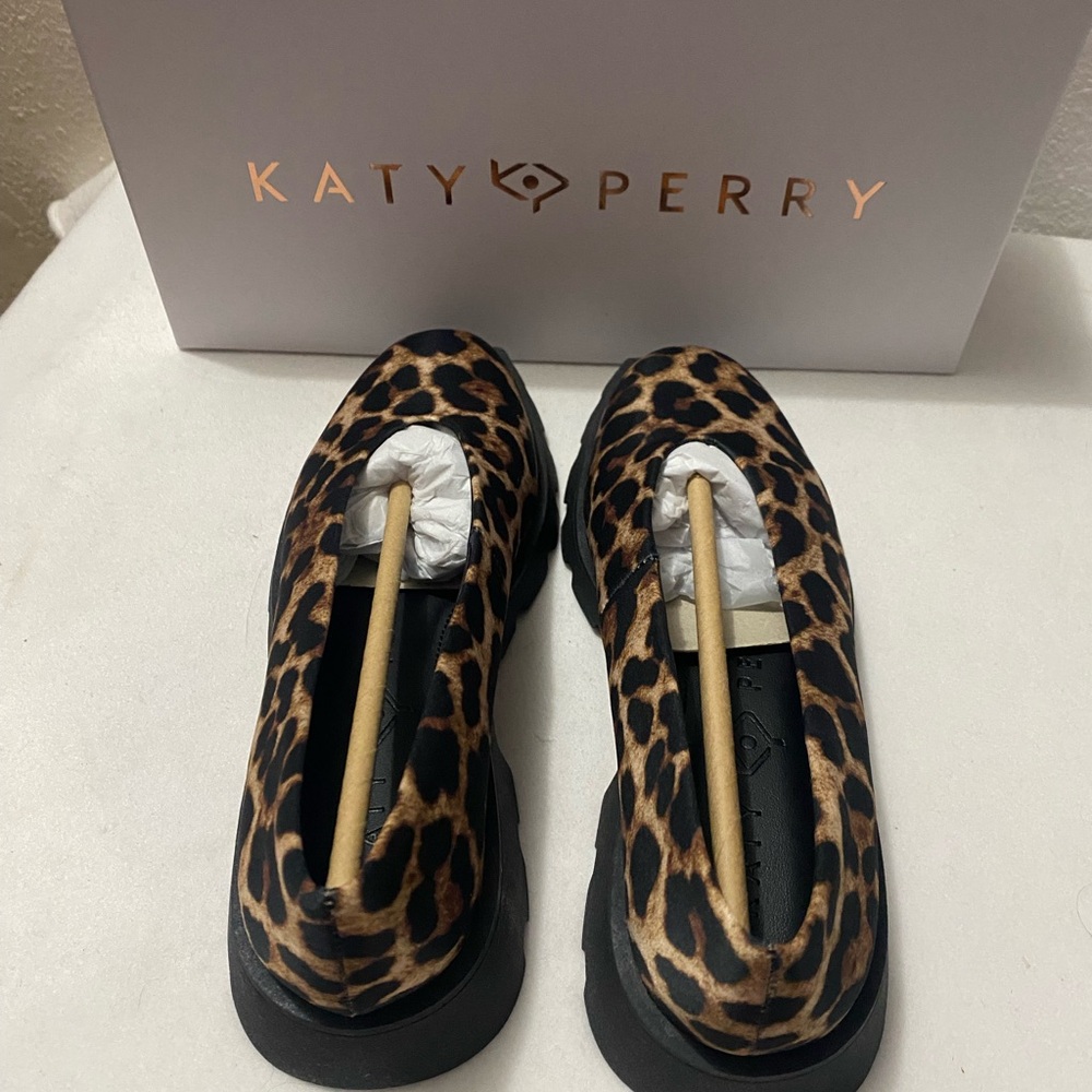Katy Perry Collections The Daarling Slip On Coffee Multi Flats NIB Chunky Size 5 - Picture 4 of 10